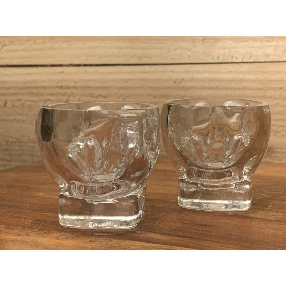 Set Of Clear Glass Crystal Head Vodka Skull Shaped Shot Glasses 2oz‎ Halloween